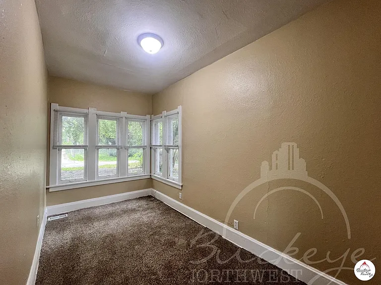 3113 Scottwood Ave — Photo 8