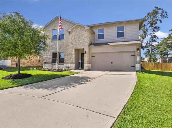 2627 Lost Holly Ln, Conroe, TX 77301