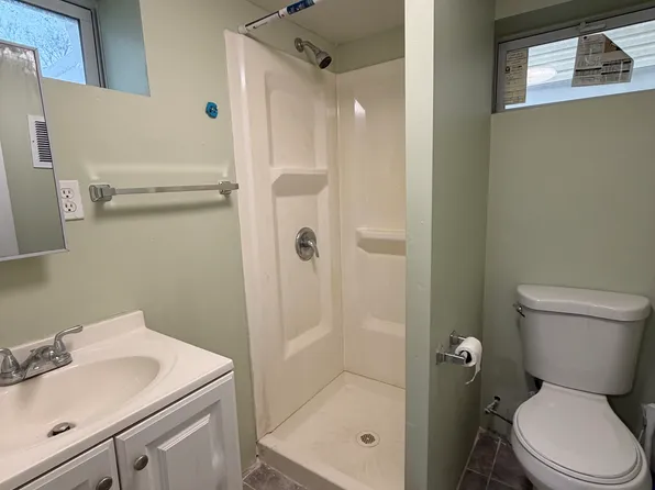 (undisclosed Address), Queens Village, NY 11427