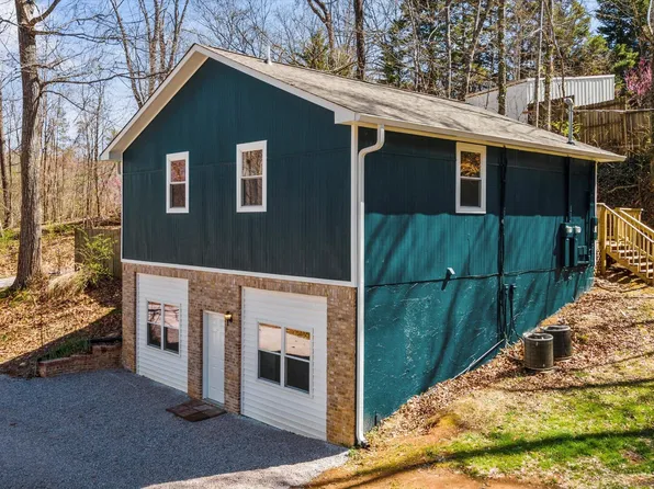8626 Hill Rd, Knoxville, TN 37938