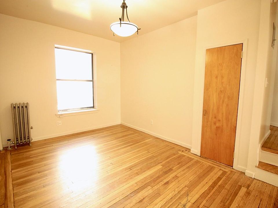 2nd image of 8015 Bay Pkwy #C1