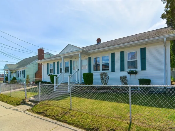 8-10 Ellen St, New Bedford, MA 02744