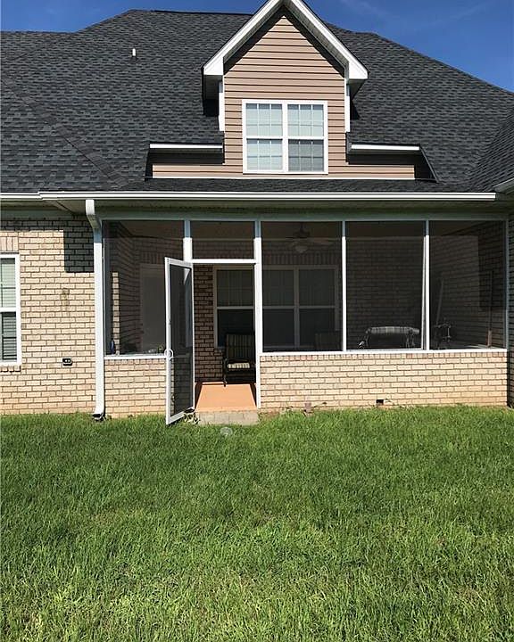 2nd image of 188 Stansbury Dr
