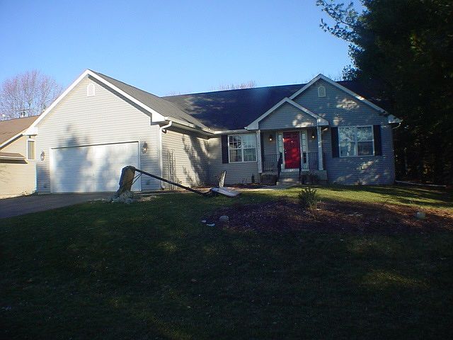 2nd image of 105 New Brunswick Ln SW