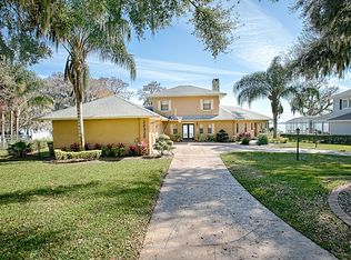 30320 Springwater Cir, Leesburg, FL 34748