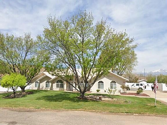 2nd image of 146 W Sugar Leo Rd