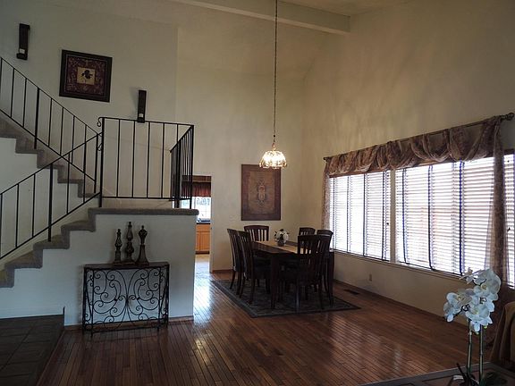 5th image of 190 Stillwater Ln