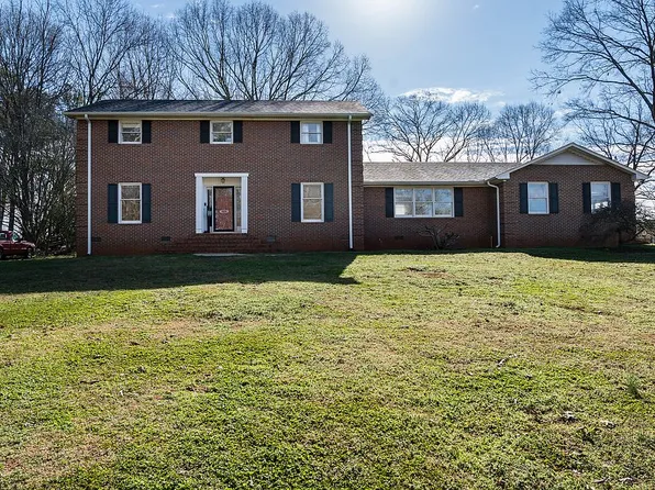 151 Carlisle Bennett Rd, Spartanburg, SC 29307