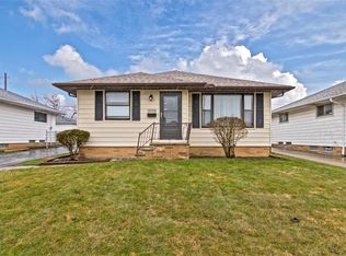 15705 Rowena Ave, Maple Heights, OH 44137