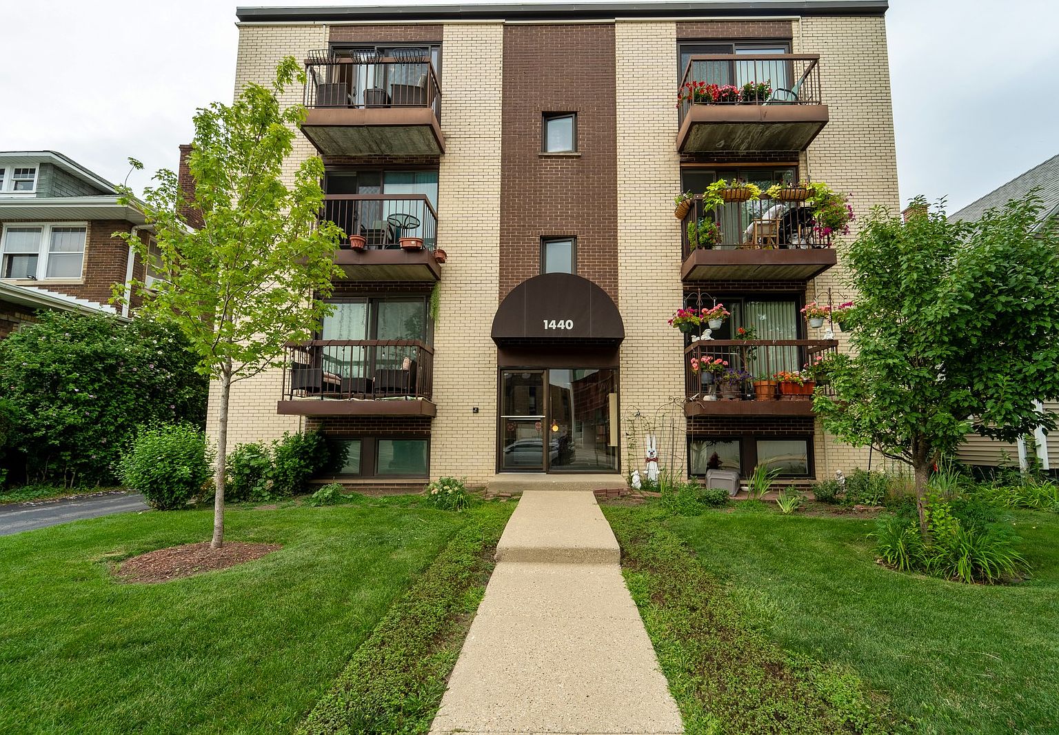 1440 Jefferson St APT 3W, Des Plaines, IL 60016 Zillow