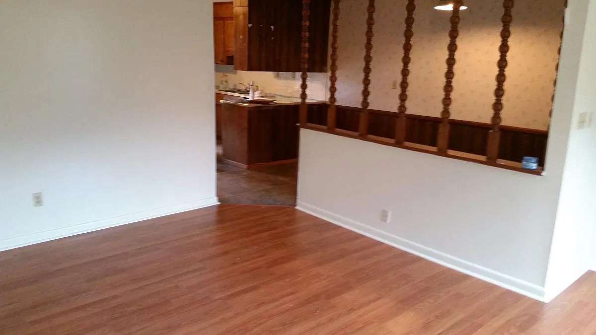 2 bed, 1200 sqft, $995 — Photo 4