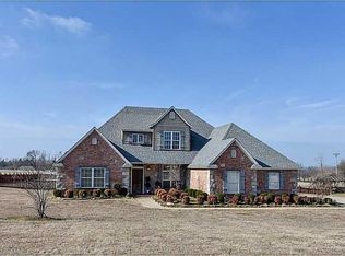 4621 N Mountain Grove Rd, Alma, AR 72921