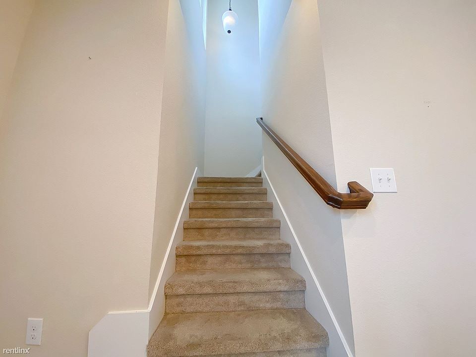 1st image of 7509 Pantherpaw St