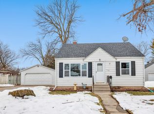 1101 9th St, Green Bay, WI 54304