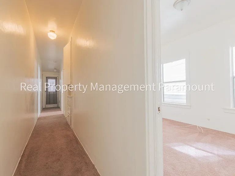 333 W 57th St — Photo 14