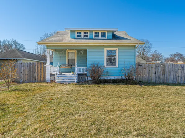 1113 Broadway St, Lincoln, IL 62656