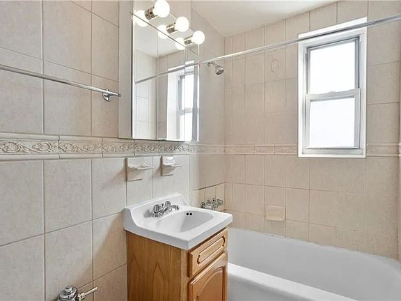 5th image of 3165 Nostrand Ave APT 3H