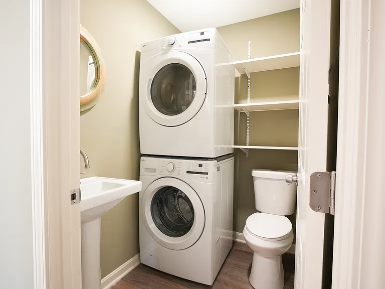 511 Bertrand St #2 — Photo 10