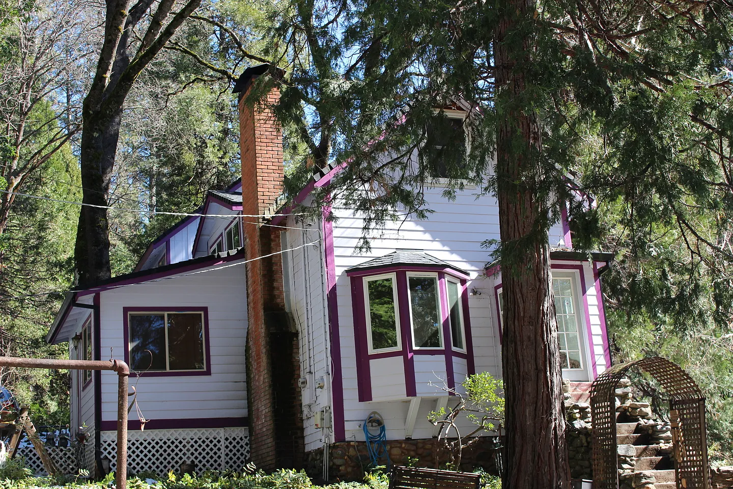 10931 Berggren Ln photo 1