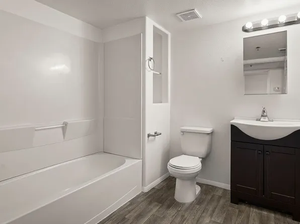 15 Gentry Way #301, Reno, NV 89502