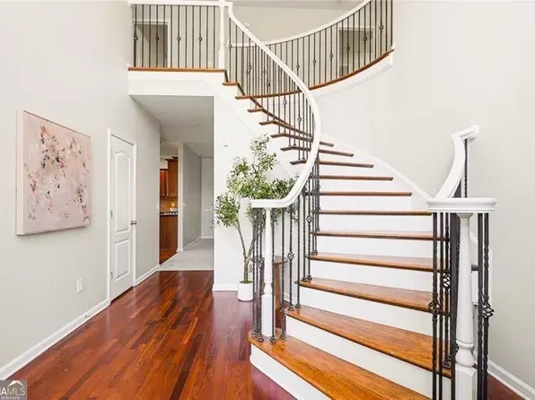 5270 Estates Dr, Atlanta, GA 30349