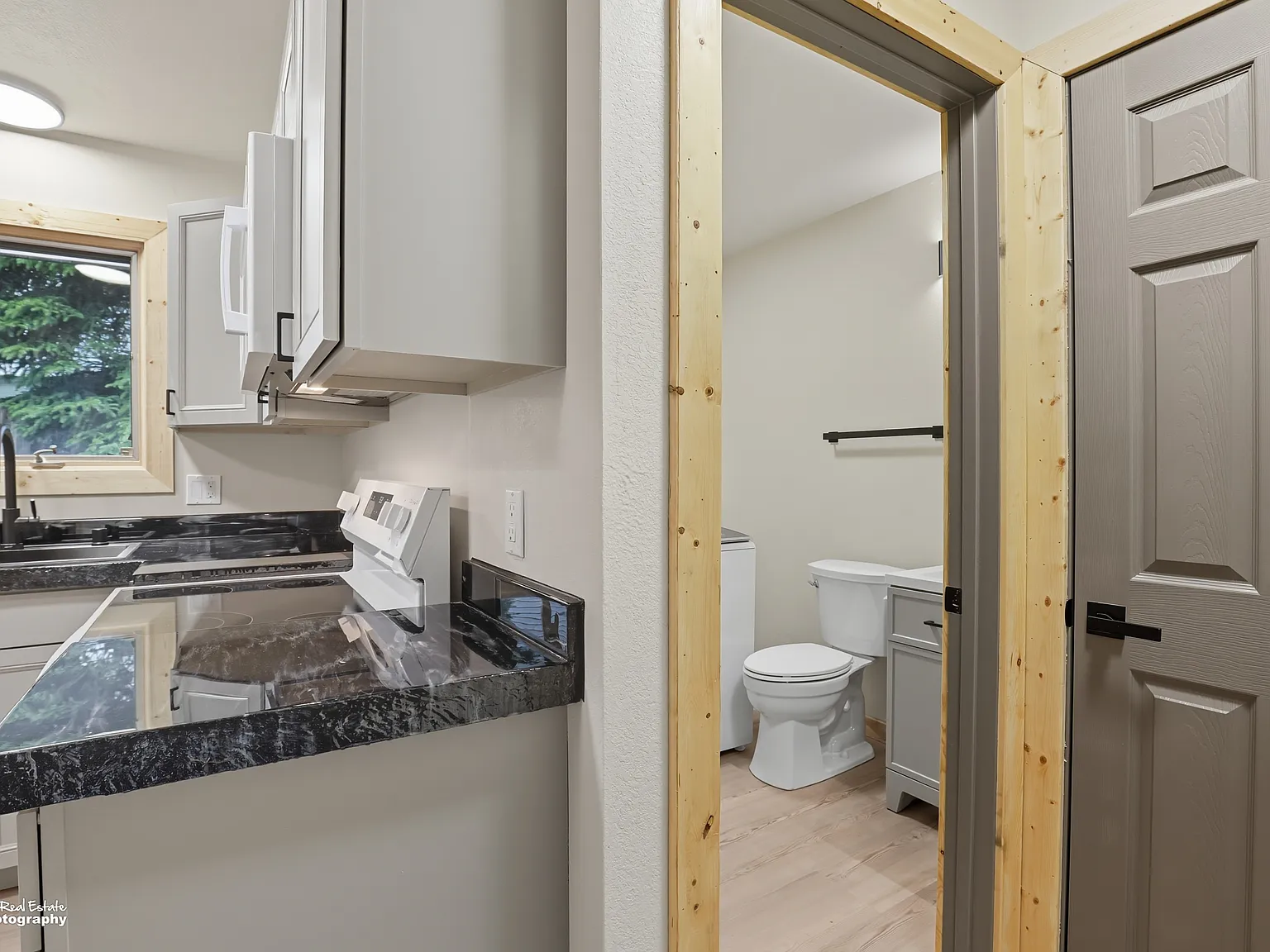 2 bed, 1.5 bath, 1127 sqft, $2,150 — Photo 4