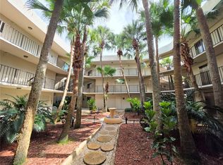 8075 SW 107th Ave APT 320, Miami, FL 33173