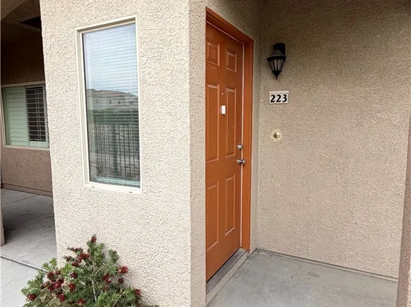 7701 W Robindale Rd Unit 223, Las Vegas, NV 89113