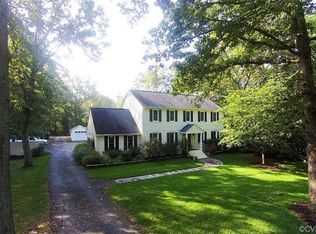 410 Charlemagne Rd, Midlothian, VA 23114