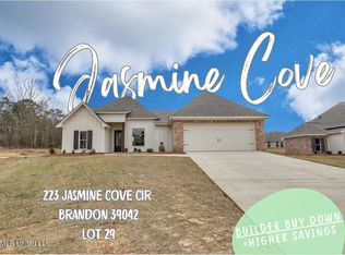 223 Jasmine Cove Cir, Brandon, MS