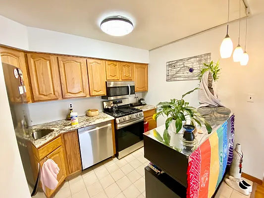 Rented by Dwell Residential Inc | media 29
