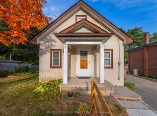 75 Denne Blvd, Newmarket, ON L3Y4H5