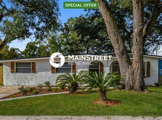 335 Bonnlyn Dr, Orange Park, FL 32073