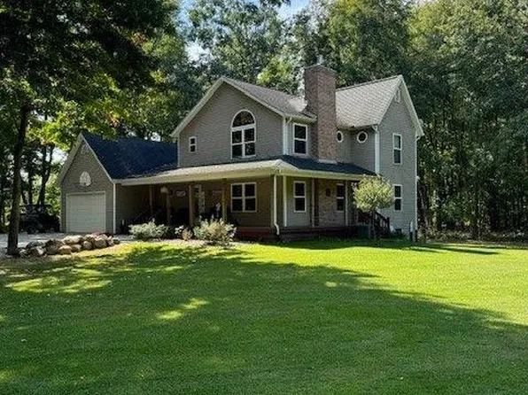 5724 Secord Lake Rd, Dryden, MI 48428