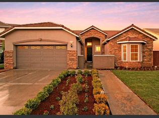 6054 W Goux Ave, Fresno, CA