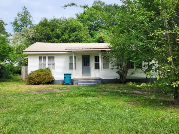 409 Lucille Ave, Nashville, GA 31639