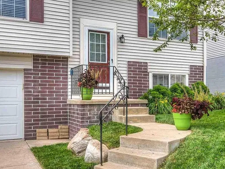 17713 Lillian St — Photo 16