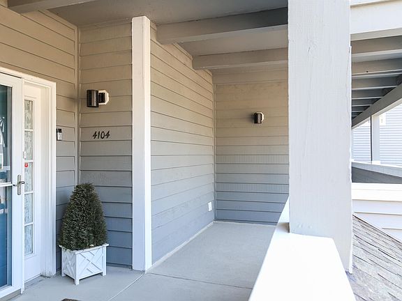 3rd image of 4800 Harbor Beach Blvd APT 4104