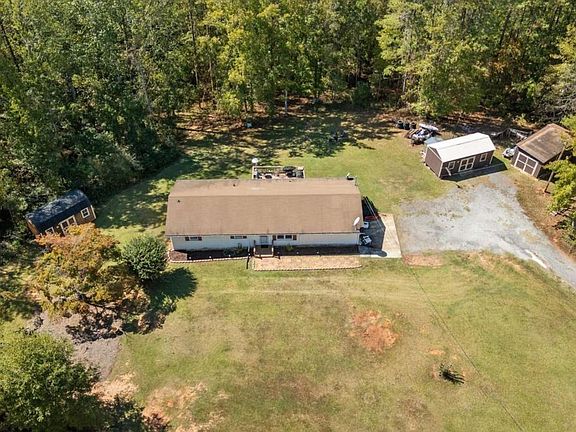 5th image of 129 Shiloh Church Rd