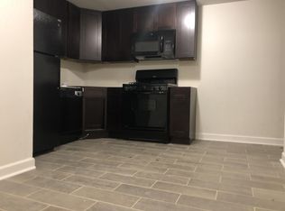 4054 N Sheridan Rd BSMT BW, Chicago, IL 60613