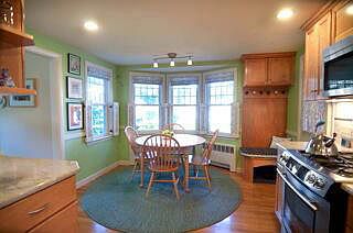 Lovely kitchen eating areas