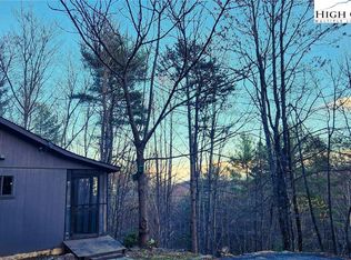 1198 Sampson Rd, Lenoir, NC 28645