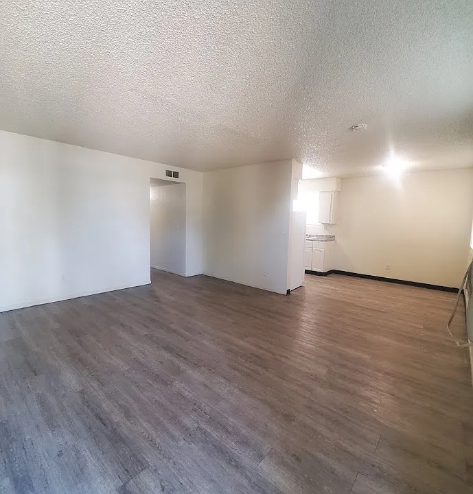 310 N 9th St #101