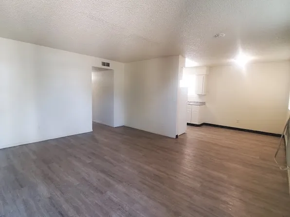 310 N 9th St, Fresno, CA