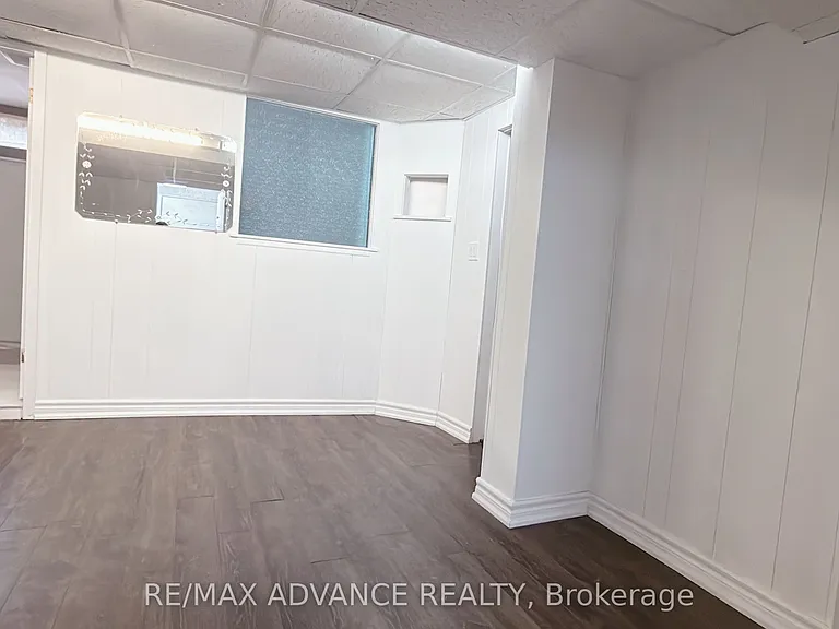 12 Daleena Dr #BASEMENT — Photo 7