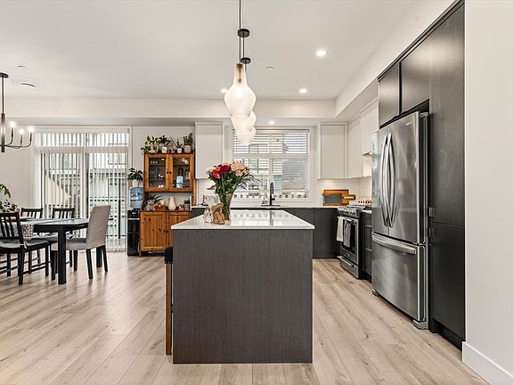 3rd image of 46211 Promontory Rd #165