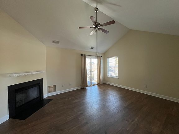 4th image of 781 Reading Ct