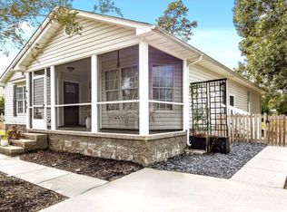 109 Halls Creek Dr, Swansboro, NC 28584