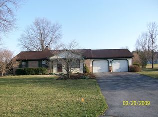 23 Troy Dr, Lititz, PA 17543