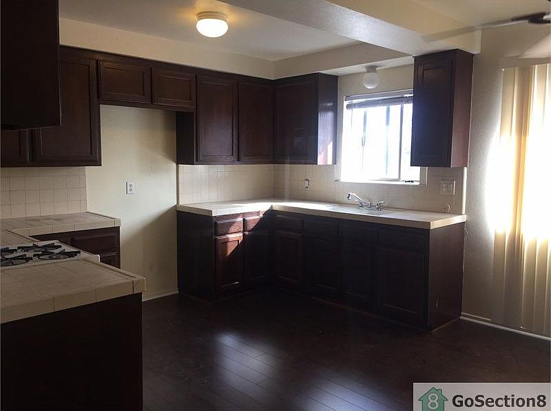 1st image of 11611 Menlo Ave APT E